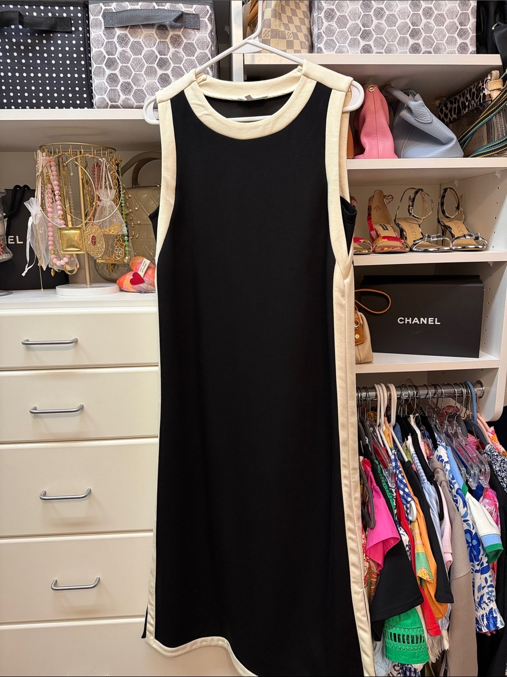 entro Black Midi Shift Dress with Cream Trim